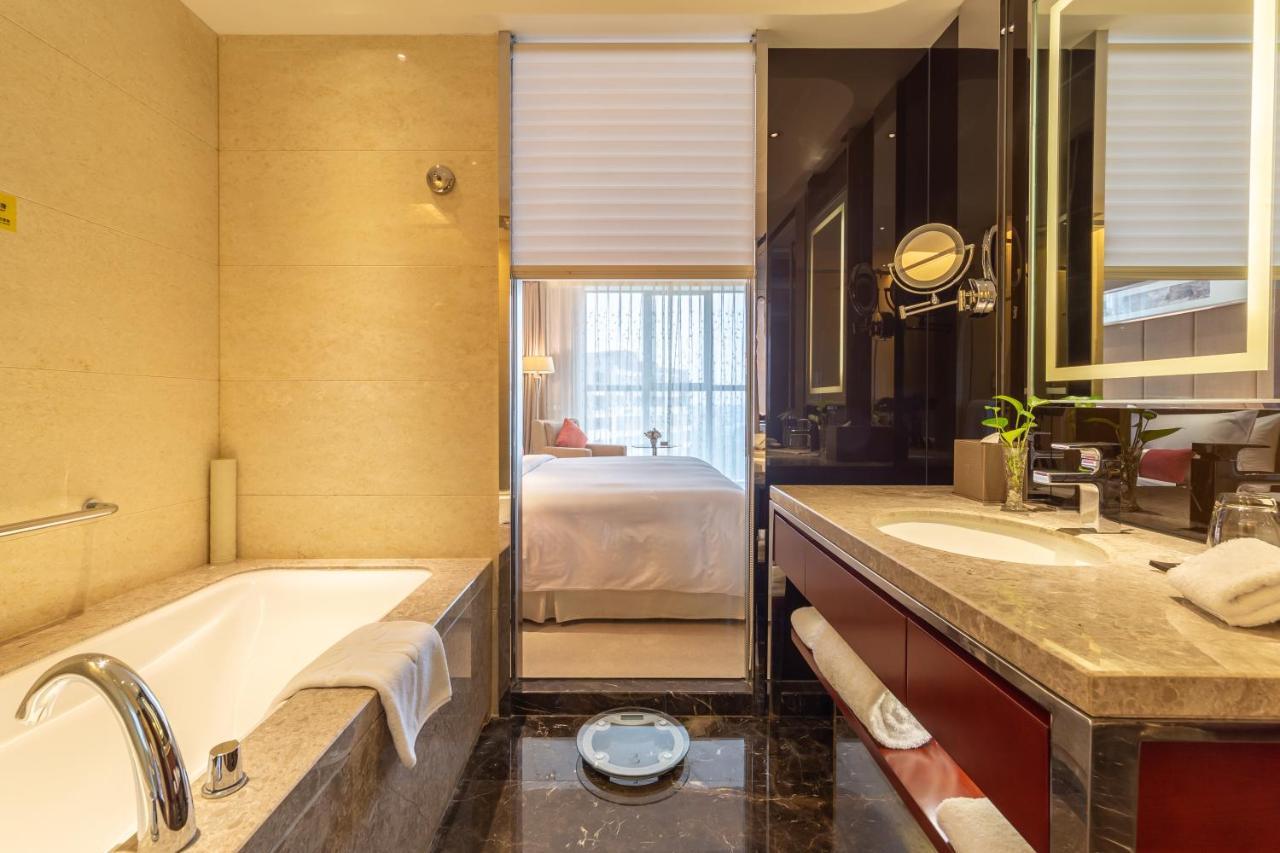 Longhua International Hotel Чанша Экстерьер фото